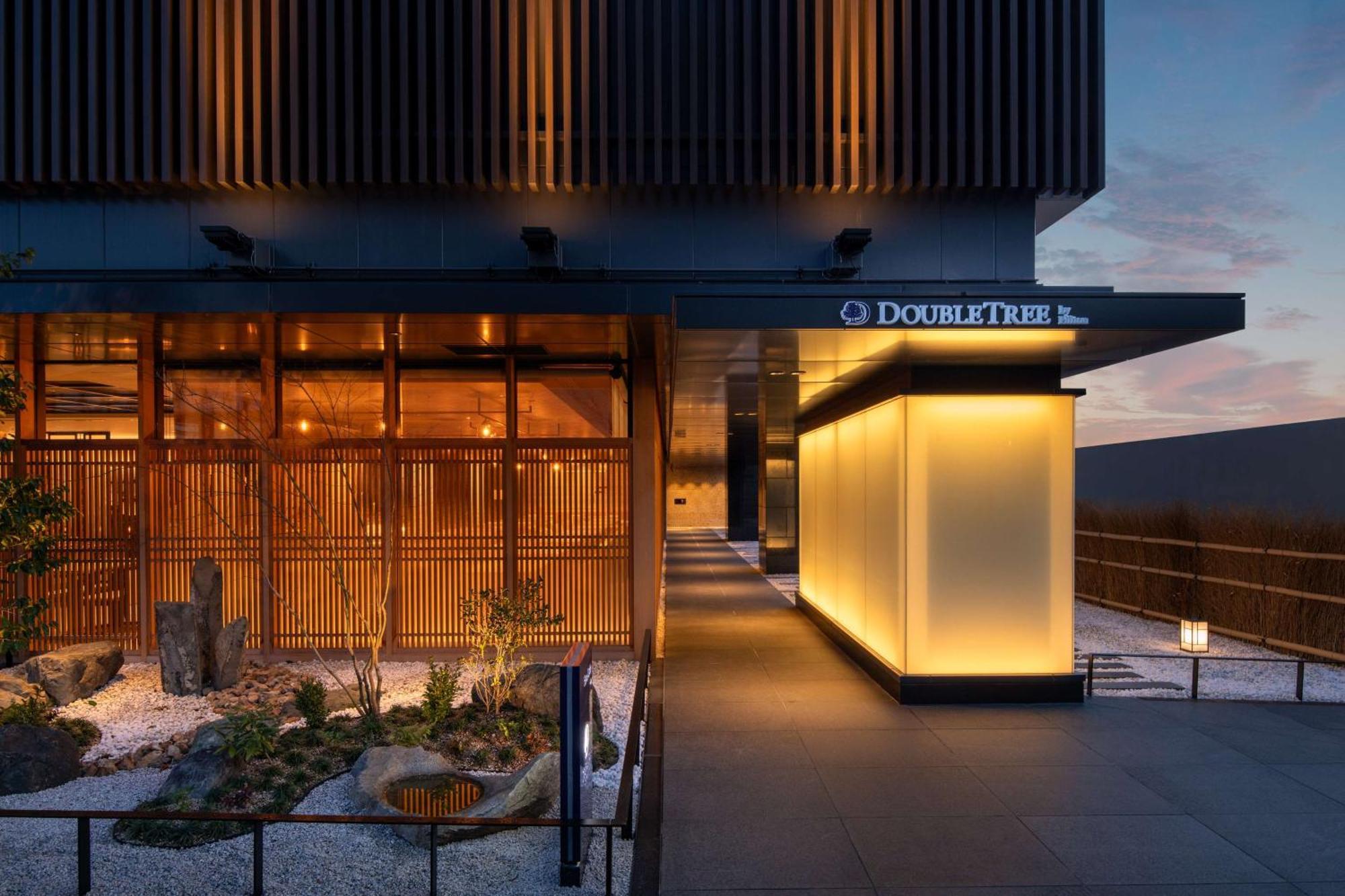 Doubletree By Hilton Kyoto Station Hotel Exterior photo